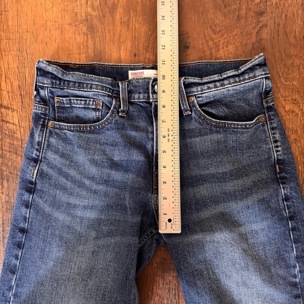 Signature by LEVI STRAUSS loose jeans, size 29x30 - Picture 5 of 9